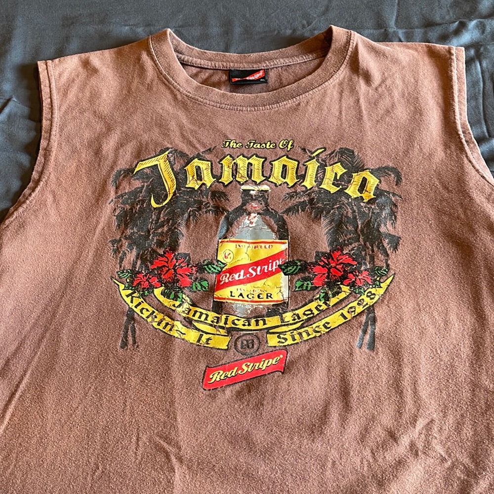 Men’s Red Stipe Jamaica sleeveless shirt, size XL